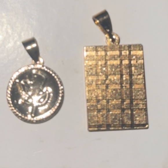 gold pendants - Picture 2 of 2